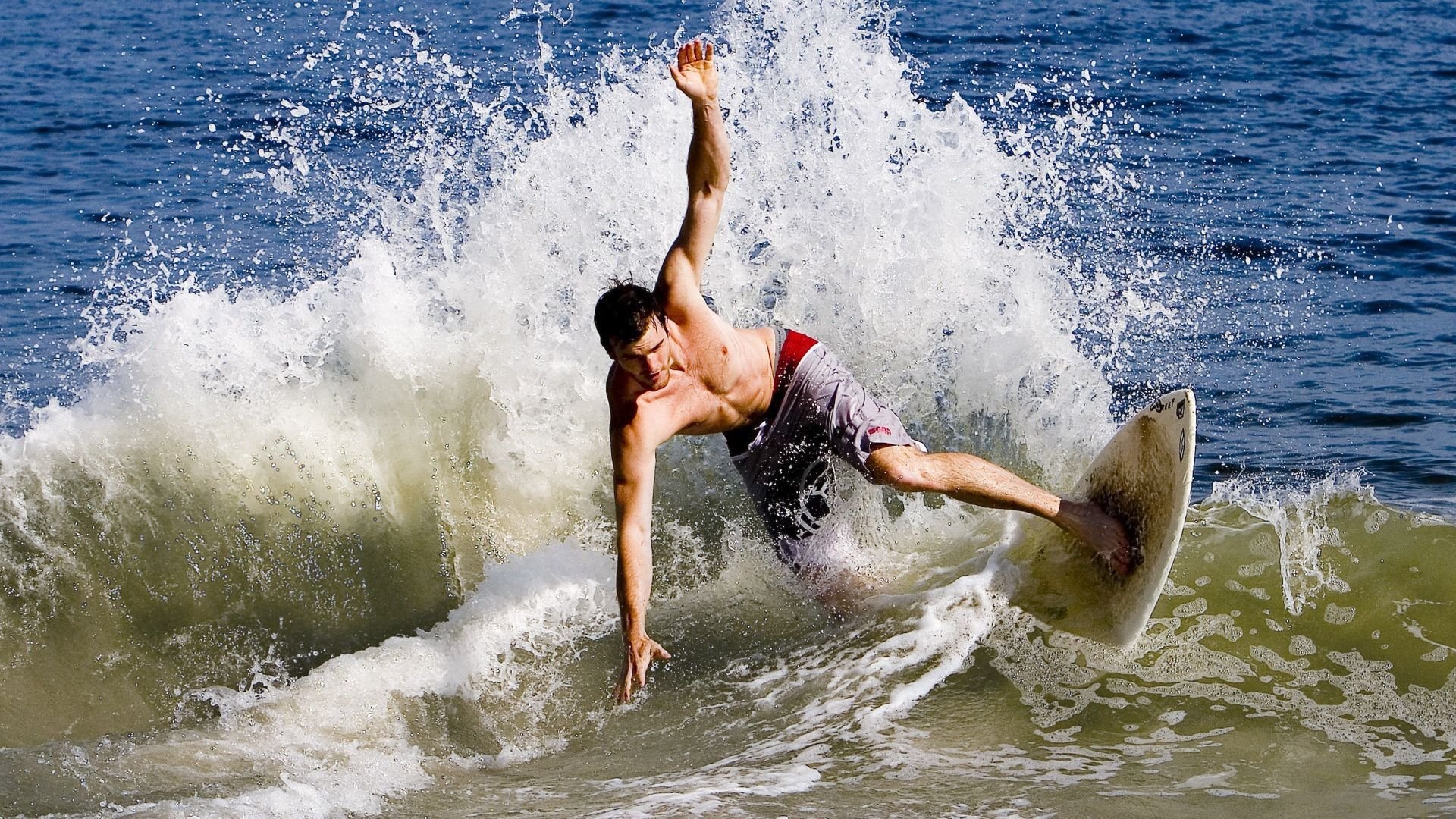 中国篮球是否建立全媒体赛事内容标准化运营，全国篮球比赛叫什么